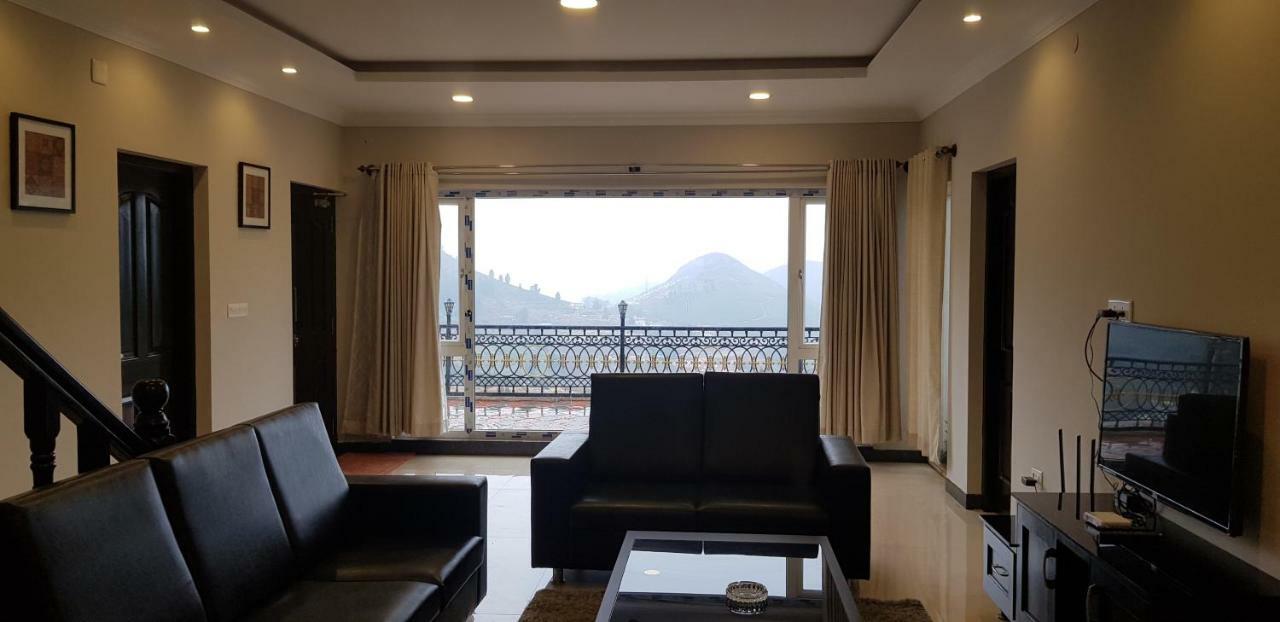 Hôtel Atrium Grande à Ooty Extérieur photo